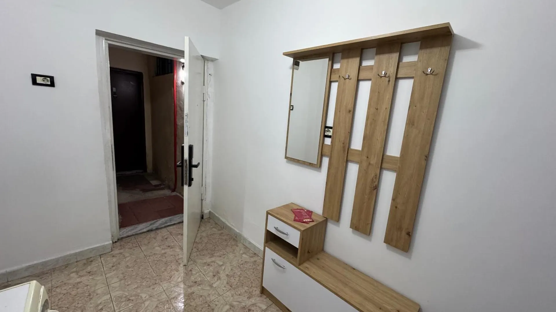 Amber Sunshine Apartment 티라나 알바니아